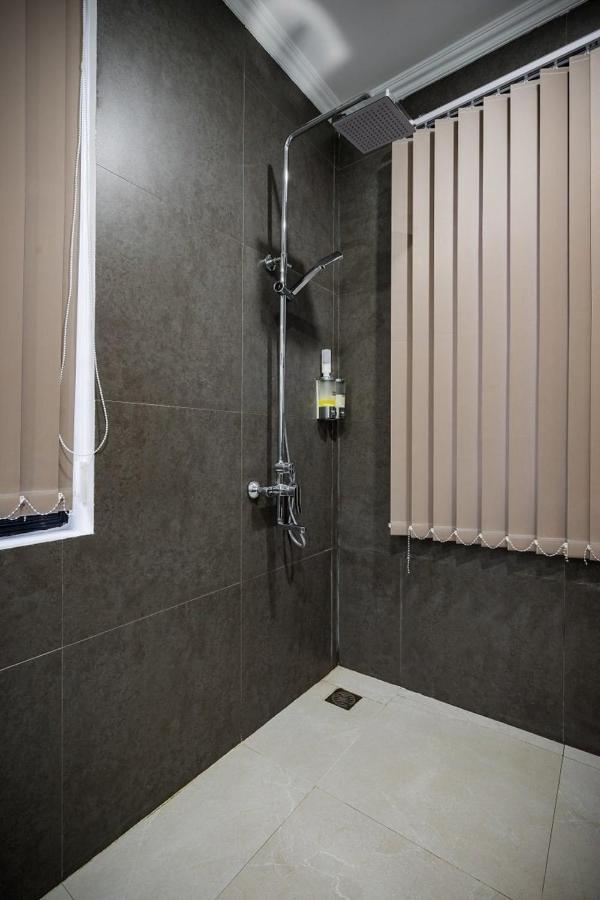 โอรีสเตย์ ฮาลอง Hotel ภายนอก รูปภาพ